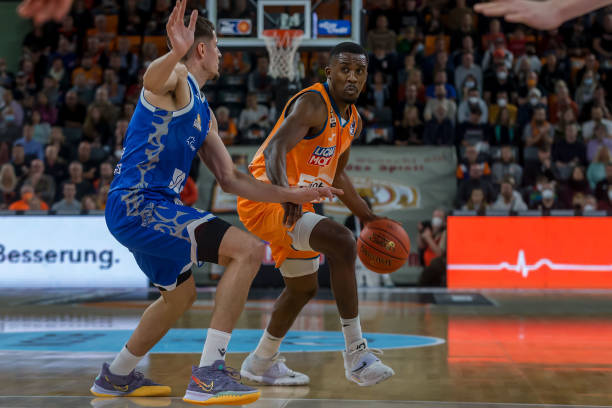 迷和媒体关 迷和媒体关