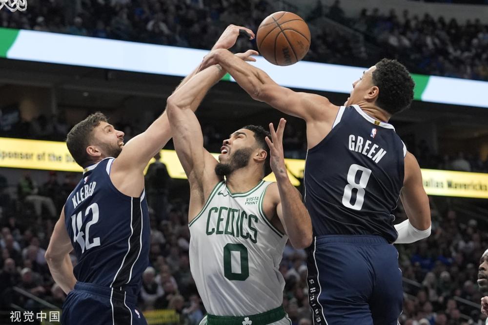 在小组赛竞 在小组赛竞